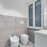 Gianicolo With Terrace Διαμέρισμα *