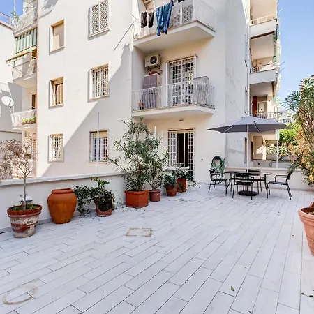 Gianicolo With Terrace *